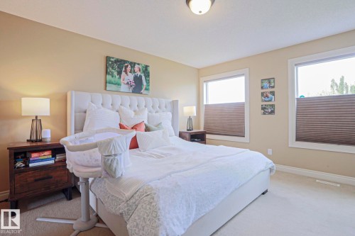 240 Henderson Link, Spruce Grove, AB - Indoor Photo Showing Bedroom