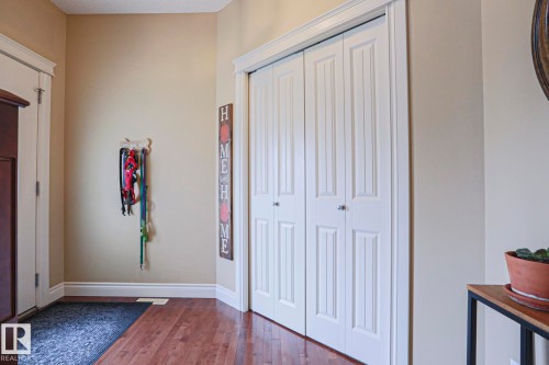 240 Henderson Link, Spruce Grove, AB - Indoor Photo Showing Other Room