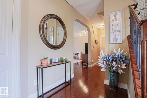 240 Henderson Link, Spruce Grove, AB - Indoor Photo Showing Other Room