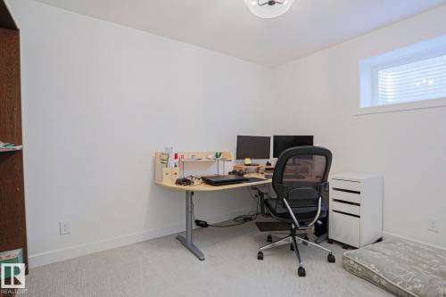 240 Henderson Link, Spruce Grove, AB - Indoor Photo Showing Office