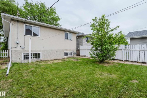 11208 69 Street, Edmonton, AB 