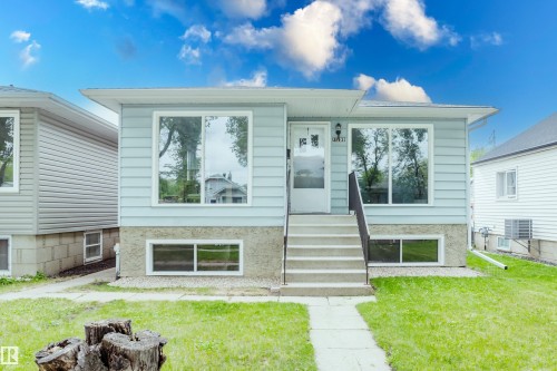 11208 69 Street, Edmonton, AB 