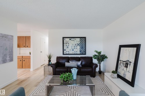11208 69 Street, Edmonton, AB 
