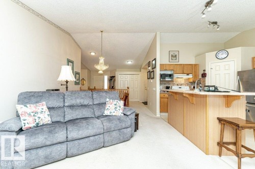 40 8 Dechene Road, Edmonton, AB 
