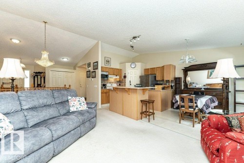 40 8 Dechene Road, Edmonton, AB 