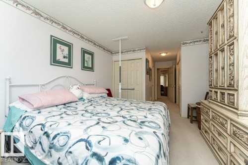40 8 Dechene Road, Edmonton, AB 