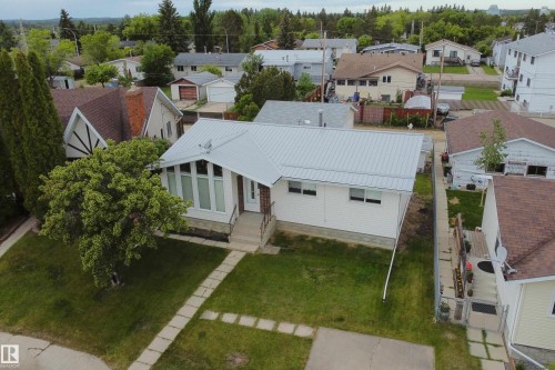 4906 43A Street, Barrhead, AB 