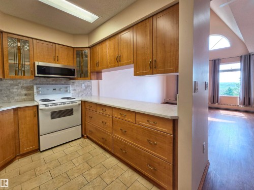 407 2011 137 Avenue, Edmonton, AB 