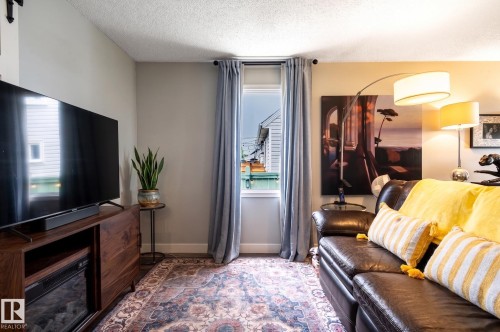 13007 124 Avenue, Edmonton, AB 