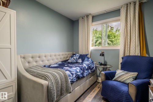 13007 124 Avenue, Edmonton, AB 