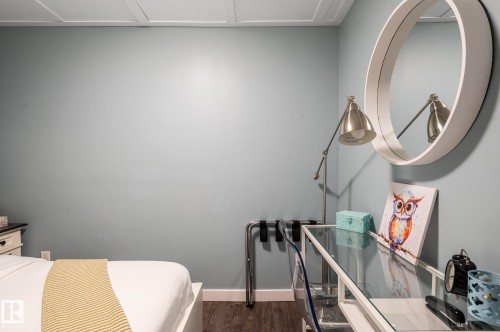 13007 124 Avenue, Edmonton, AB 