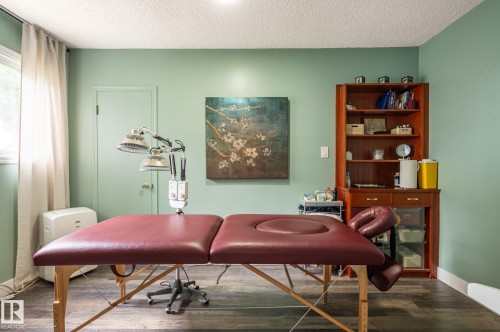 13007 124 Avenue, Edmonton, AB 