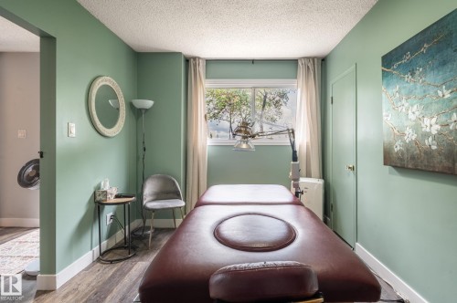 13007 124 Avenue, Edmonton, AB 