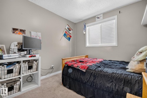 5204 159 Avenue, Edmonton, AB 
