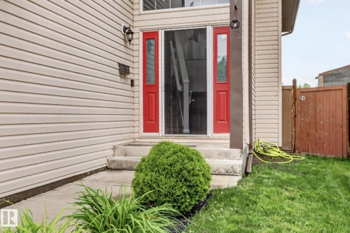 5204 159 Avenue, Edmonton, AB 