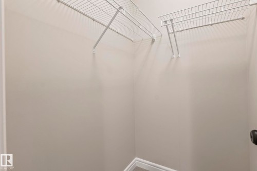 Image quality insufficient for description - 1542 33A St Nw, Edmonton, AB 