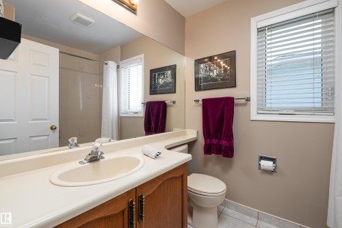 11028 11 Avenue, Edmonton, AB 