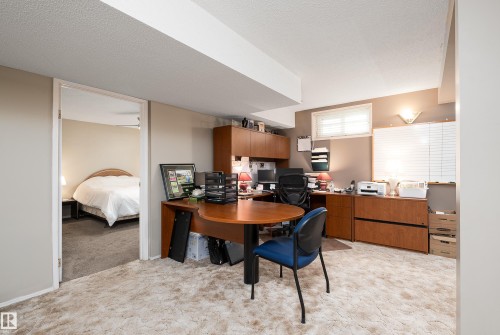 11028 11 Avenue, Edmonton, AB 