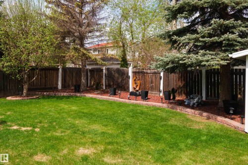 11028 11 Avenue, Edmonton, AB 