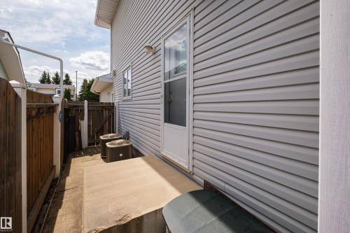 11028 11 Avenue, Edmonton, AB 