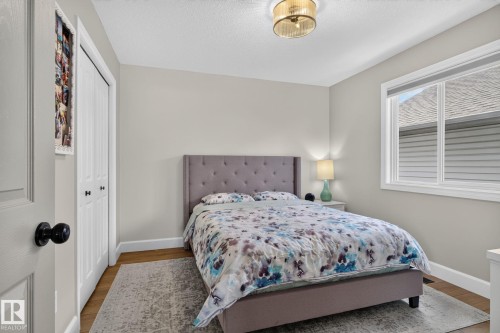 10615 181 Avenue, Edmonton, AB 