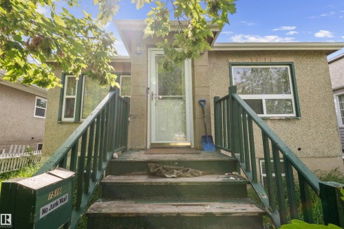 7516 106 Street, Edmonton, AB 
