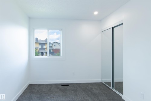 33 15710 Beaumaris Road, Edmonton, AB 