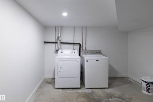 33 15710 Beaumaris Road, Edmonton, AB 