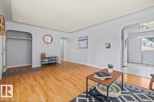 11227 52 Street, Edmonton, AB 