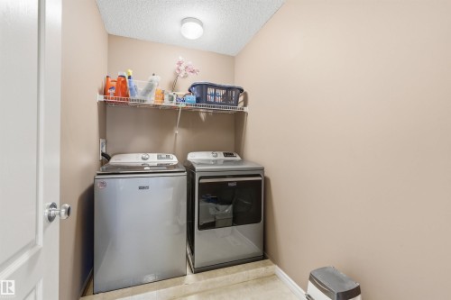 7307 Singer Way, Edmonton, AB - Indoor Photo Showing Laundry Room