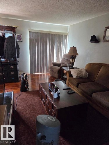 125 Cornell Crest, Edmonton, AB 