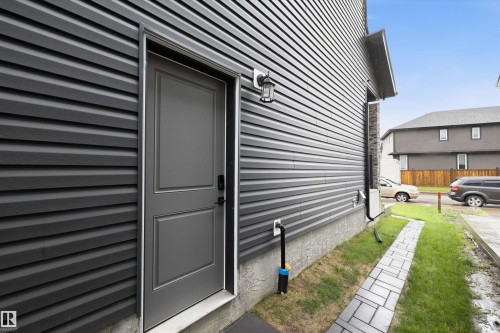 Exterior entry - 6084 179 Avenue, Edmonton, AB 