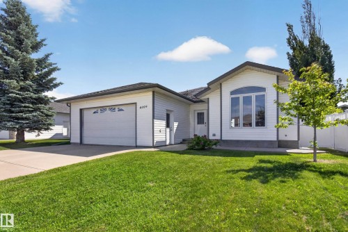 4209 46 Street  Vegreville, AB T9C 1X7