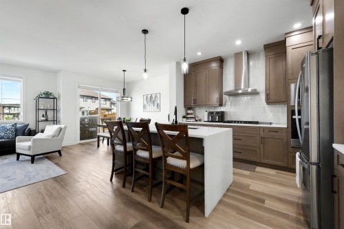 3569 Erlanger Link, Edmonton, AB 