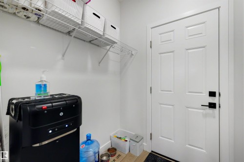 3569 Erlanger Link, Edmonton, AB 