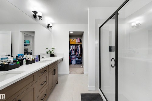 3569 Erlanger Link, Edmonton, AB 