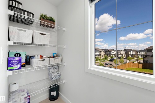 3569 Erlanger Link, Edmonton, AB 