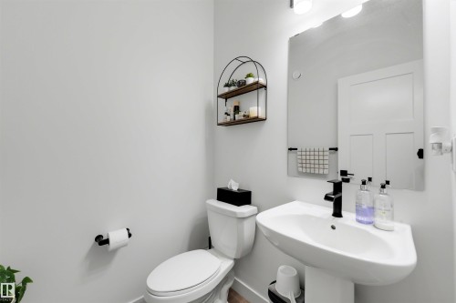 3569 Erlanger Link, Edmonton, AB 