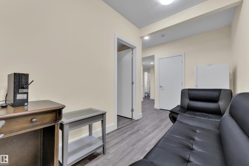 6529 172 Avenue, Edmonton, AB 