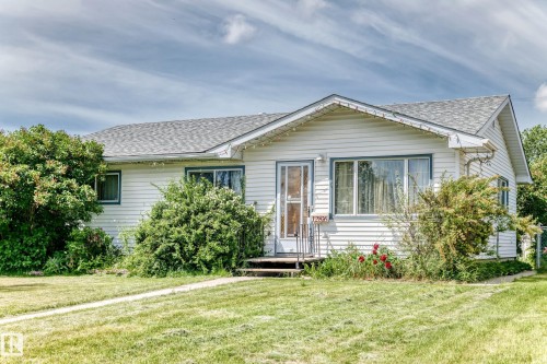 12816 77 Street, Edmonton, AB 