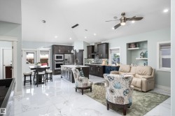 18 Lakevista Point(e)  Beaumont, AB T4X 0J2