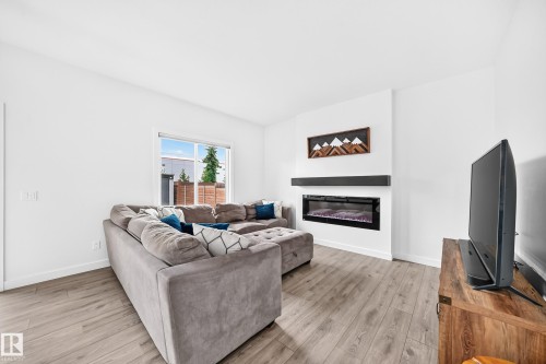 62 Juneau Way, St. Albert, AB 