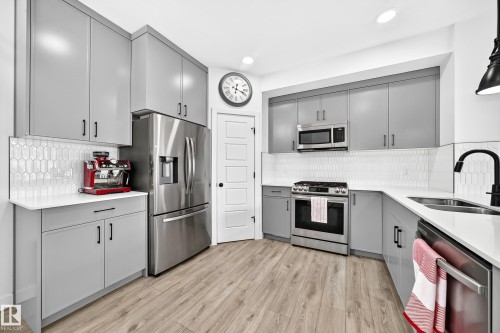 62 Juneau Way, St. Albert, AB 