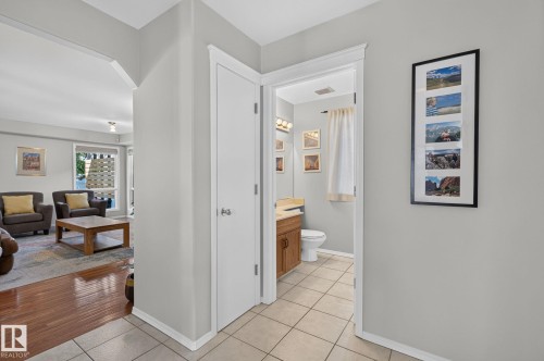 5939 157 Avenue, Edmonton, AB 