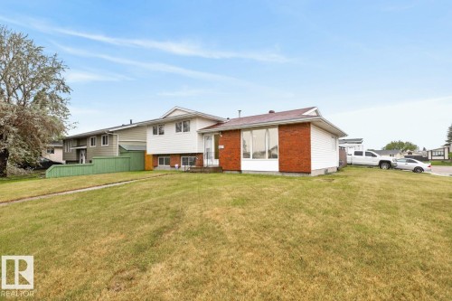 3437 136A Avenue, Edmonton, AB 