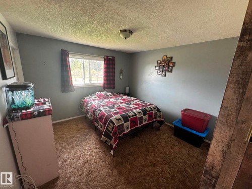 4844 47 Avenue, Chipman, AB 