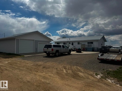 4844 47 Avenue, Chipman, AB 