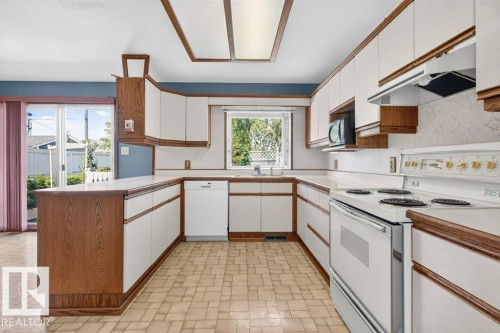 13008 135 Street, Edmonton, AB 