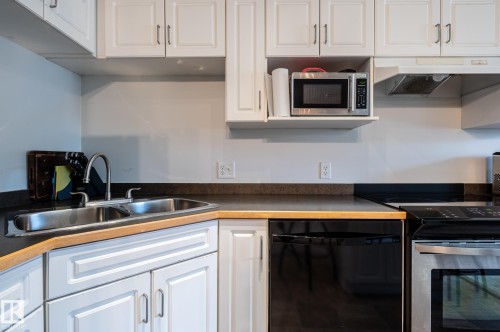228 11325 83 Street, Edmonton, AB 