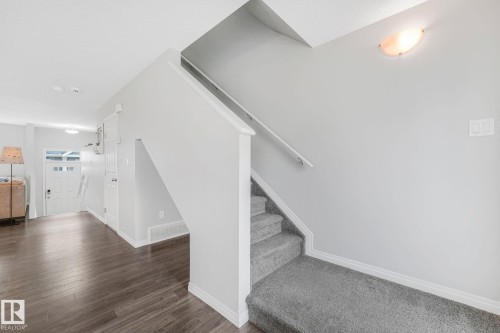 #109 2905 141 St Sw, Edmonton, AB - Indoor Photo Showing Other Room